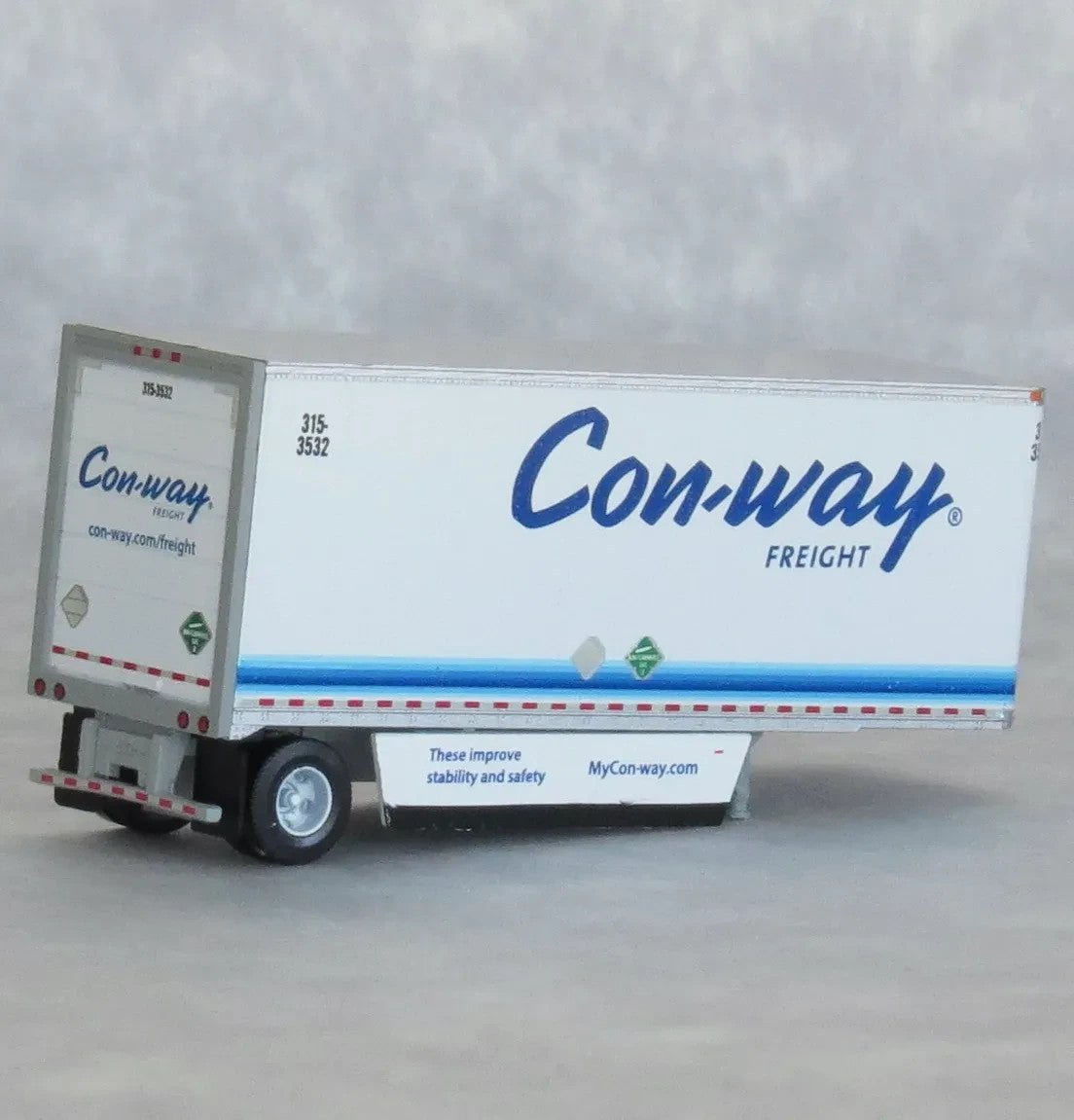 TrainWorx 42891 - 07 N Scale Con - way Freight 28' Pup Van Trailer + Converter Dolly (LTL Doubles) - Oakville Model Trains Depot