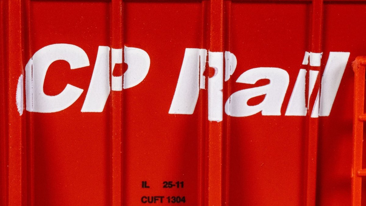 Bachmann 18602 HO Scale Ore Car - Canadian Pacific CP Rail (Multimark) 375514 - Oakville Model Trains Depot