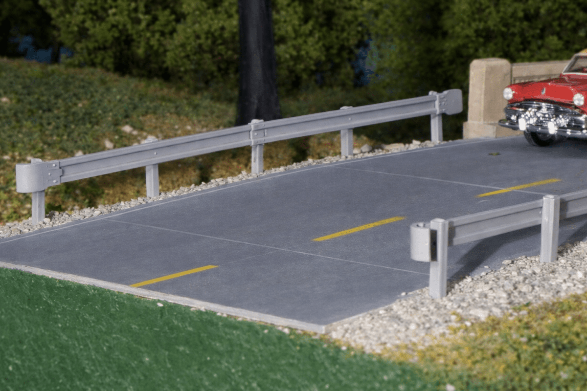 Pikestuff 0013 HO Scale Highway Guardrails - 6 Pack (153 Scale Feet Total) - Oakville Model Trains Depot