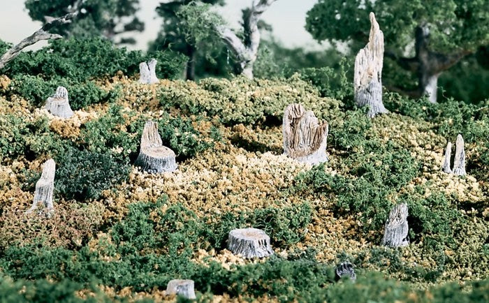 Woodland Scenics S32 Broken Stumps - 14pcs