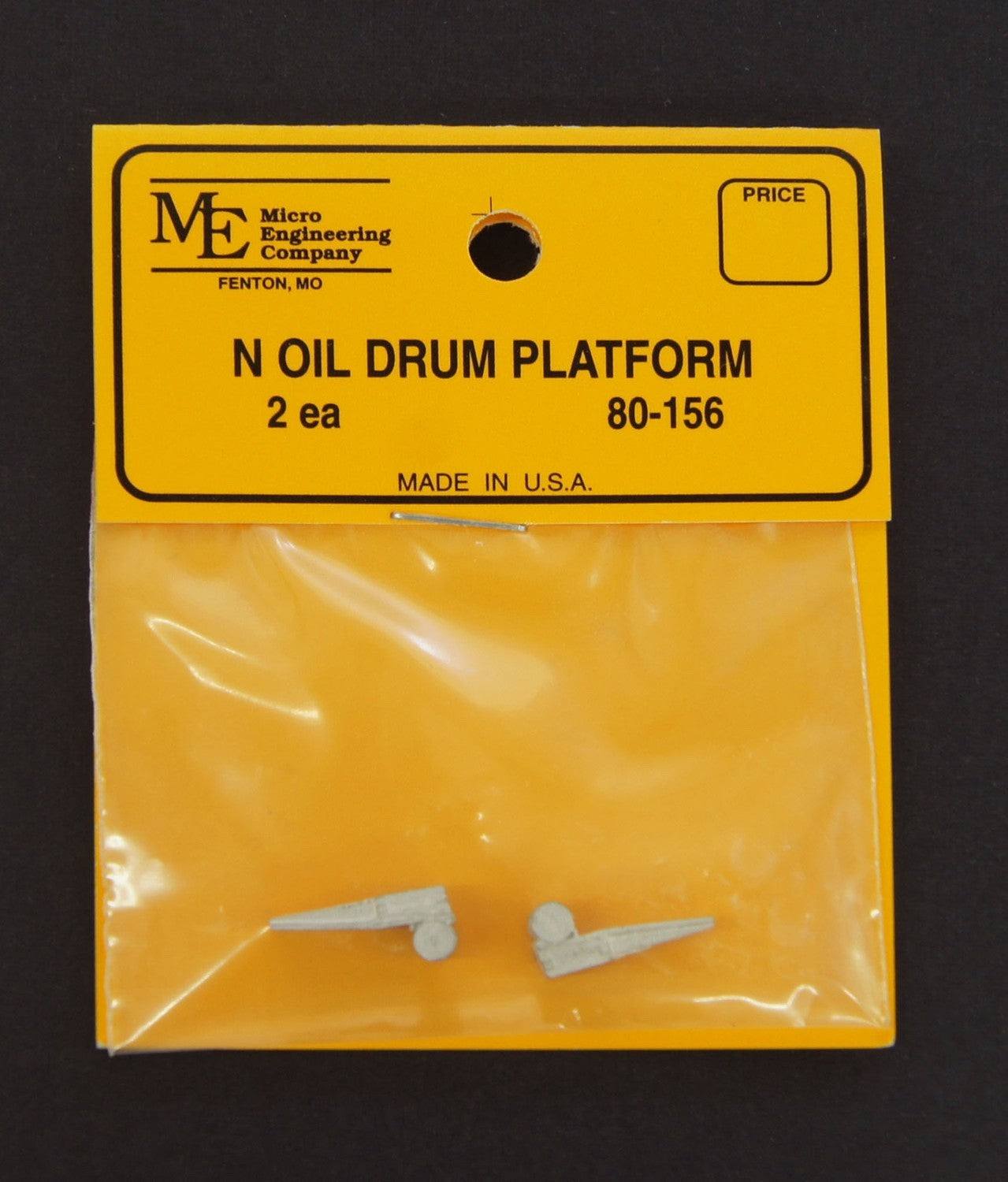 Micro Engineering 80-156 N Scale Oil Drum Platform - 2pcs