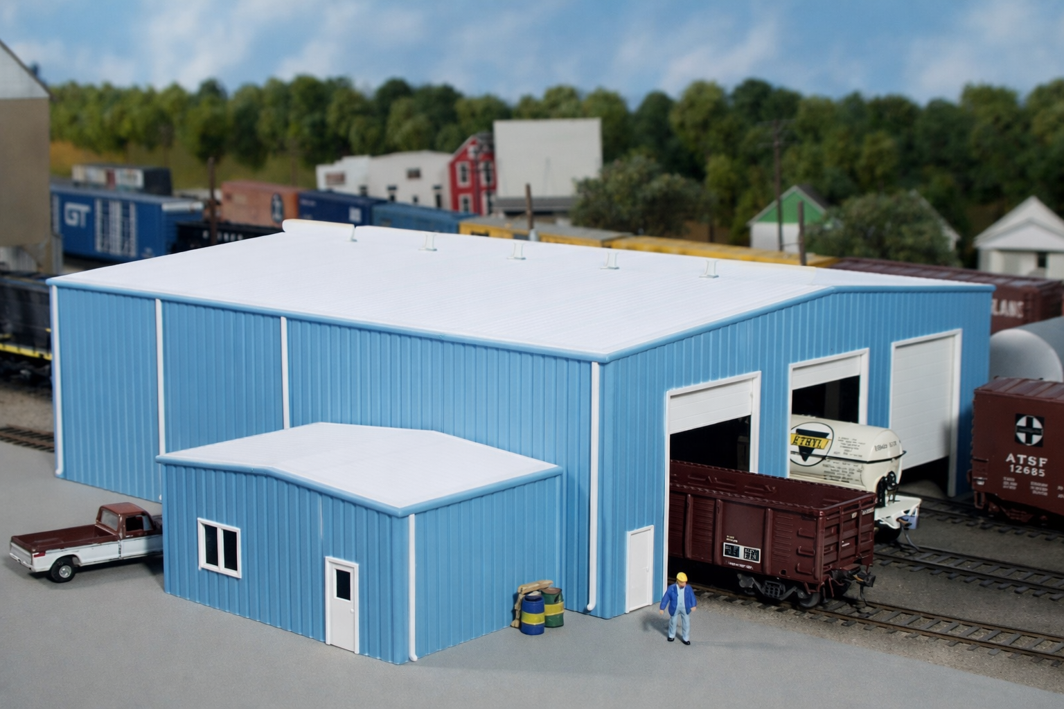 Pikestuff 0015 HO Scale The Shops Kit