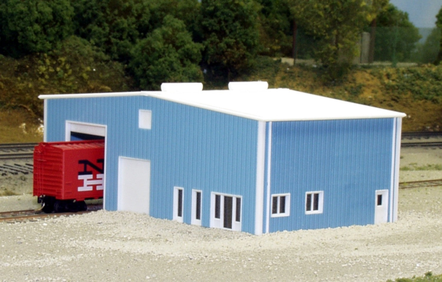 Pikestuff 8012 N Scale Distribution Center Kit