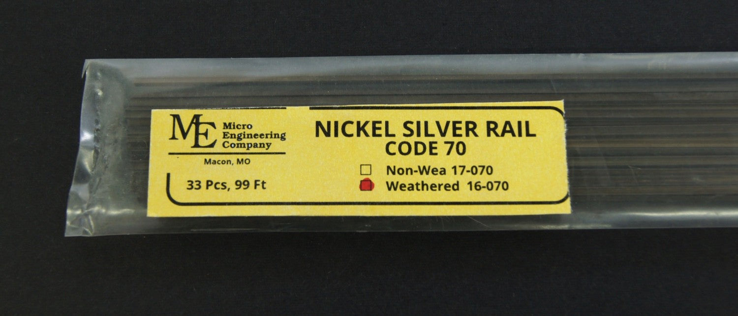 Micro Engineering 16-070 Weathered Rail Code 70 - 33pcs