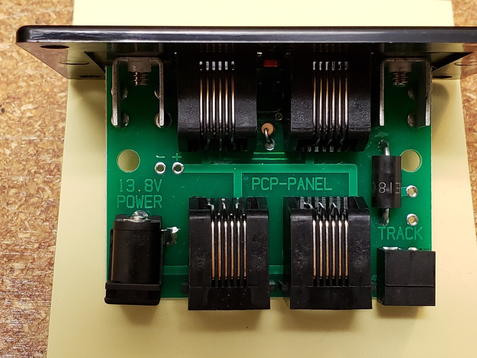 NCE 5240222 PCP Power Cab Connection Panel with Two Pin Track Plug - New