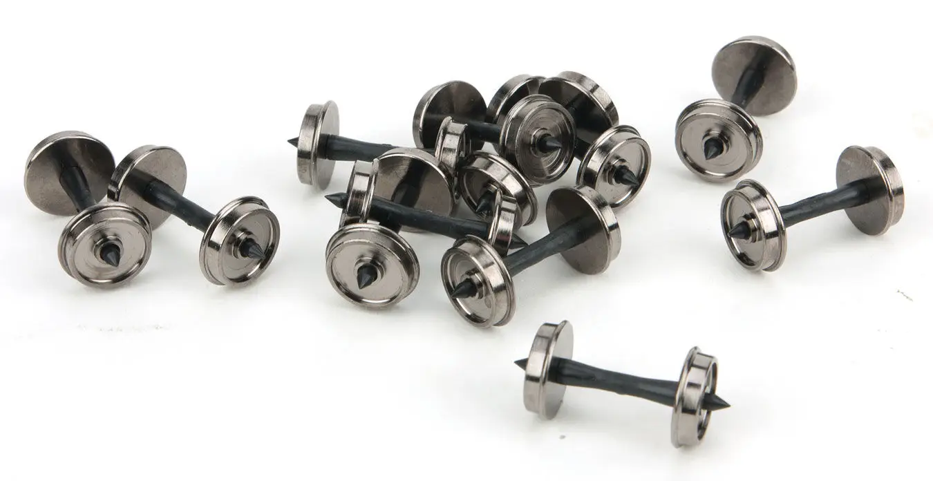 Walthers 2303 HO Scale 36" Turned Metal Wheelsets w/ Plastic Axles - 12pcs