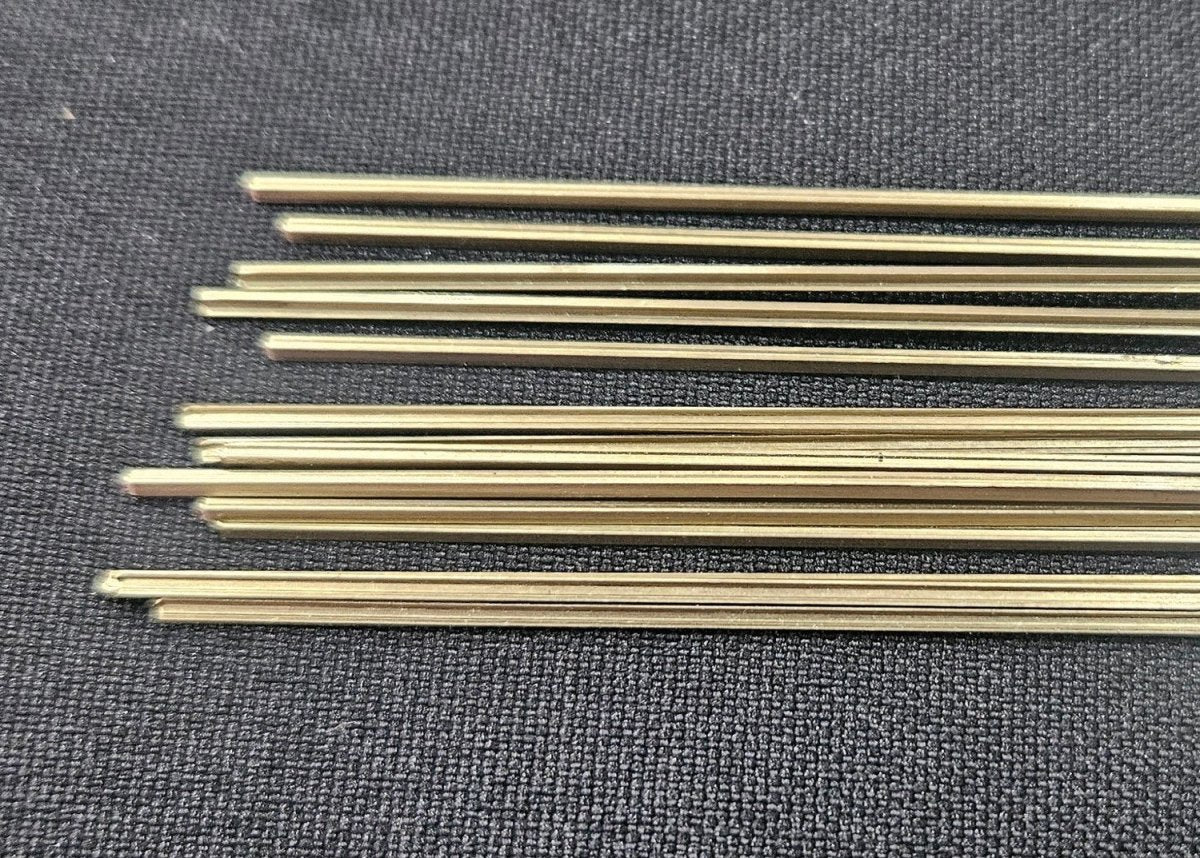 Micro Engineering 17 - 040 N Scale Code 40 Non - Weathered Bulk Rail - 17pc / 51' Bundle - Oakville Model Trains Depot