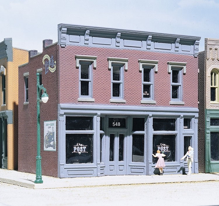 Woodland Scenics DPM 10200 HO Scale Robert's Dry Goods Building Kit