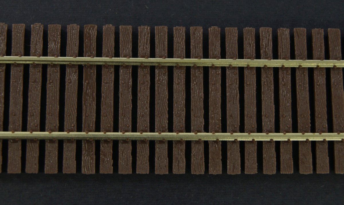 Micro Engineering 11 - 101 HO Scale Code 83 Bridge Flex Track with Wide Ties & Guard Rails - 36" / 914mm - Oakville Model Trains Depot