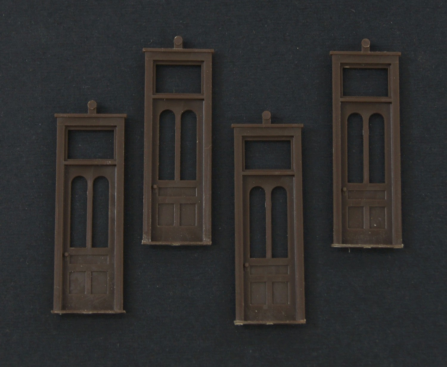 Micro Engineering 80-062 HO Scale Transom Door - 4pcs