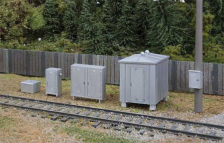 Walthers SceneMaster 4140 HO Scale Vintage Trackside Detail Set - Kit
