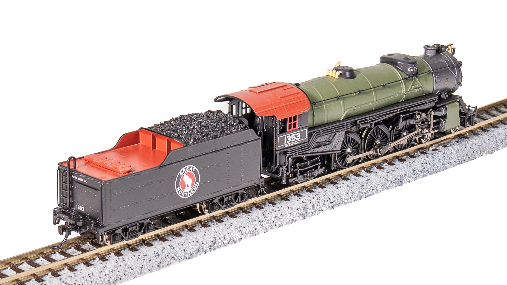 BLI 10388 N Hvy Pacific 4-6-2 GN 1357 - cab and engineer-side detail