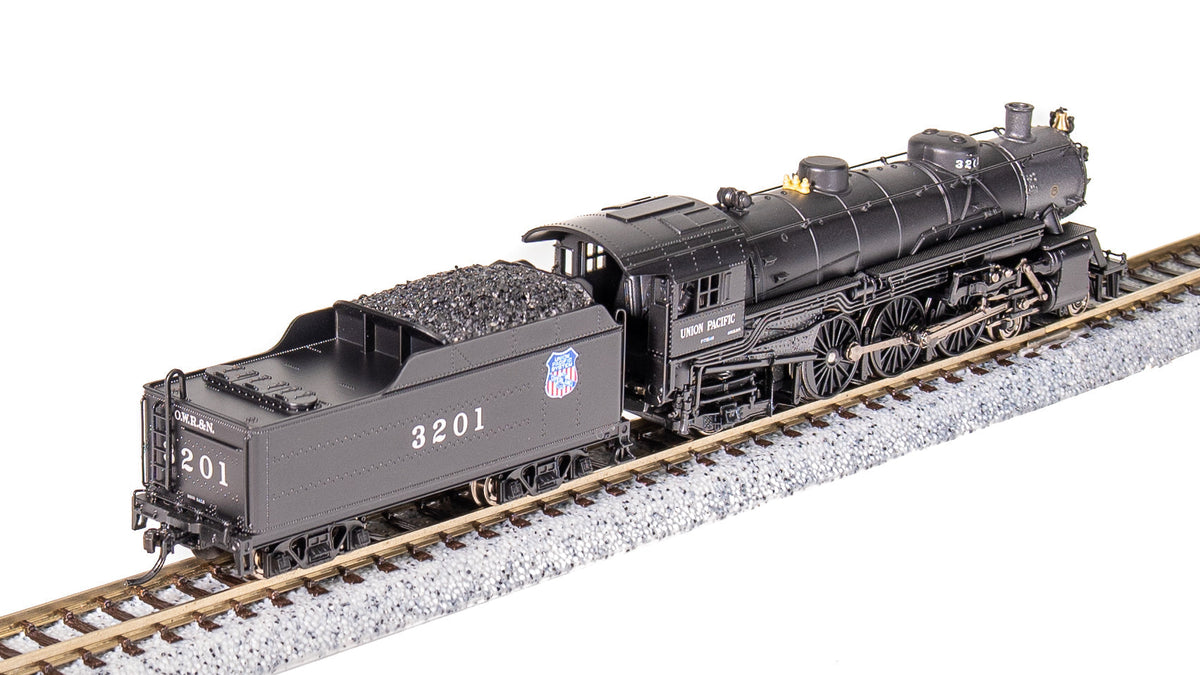Broadway Limited Imports 10417 N Light Pacific 4-6-2, UP 3203, Overland Scheme, No-Sound / DCC-Ready, N - view 6
