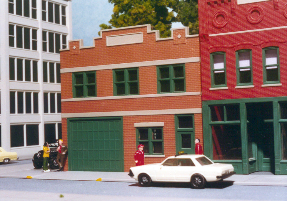 Smalltown USA 6007 Cab Company HO scale building kit
