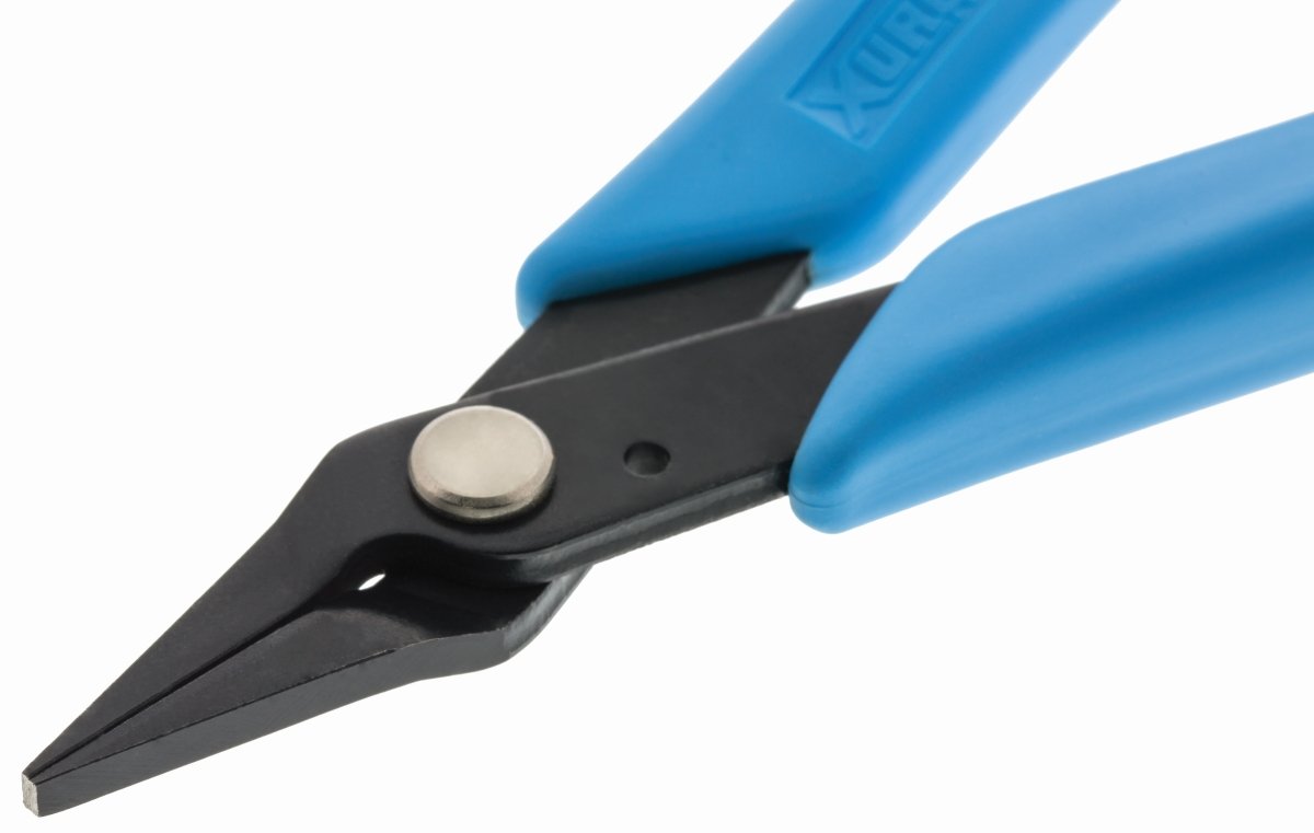 Xuron 485FN Flat Nose Pliers - Wide Jaw for Wire Forming - Oakville Model Trains Depot