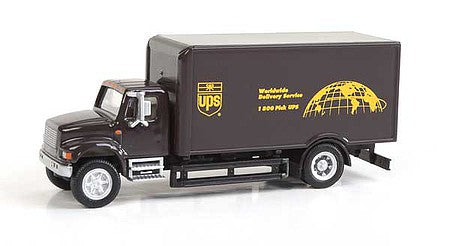 Walthers SceneMaster 11293 HO Scale International(R) 4900 Box Van UPS