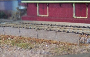 Osborn Models 3071 N Scale Osborn Model Kits N 3071 Chain Link Fence Kit - 100 N scale feet of fencing