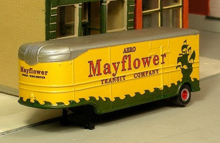 T-008-3 1947-55 32' Fruehauf Aerovan w/ Mayflower Decals
