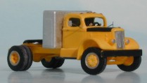 V-033 1940-58 White Super Power Box Sleeper Single Axle Sleeper Cab Tractor