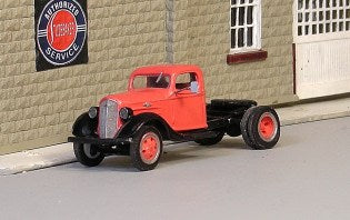 V-197 1936 Chevy 2 Ton Single Axle Day Cab Tractor