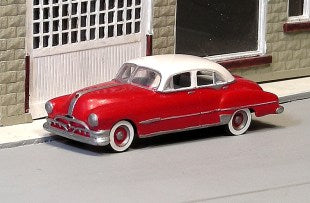V-215 1951 Pontiac Four Door Sedan