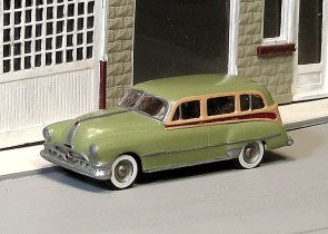 V-216 1951 Pontiac Station Wagon