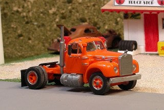 V-218 1956-66 Mack B-75 w/B cab Single Axle Day Cab Tractor