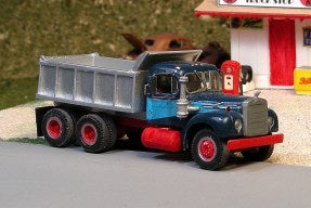 V-223 1956-66 Mack B-75 Tandem Axle w/L Cab Dump Truck