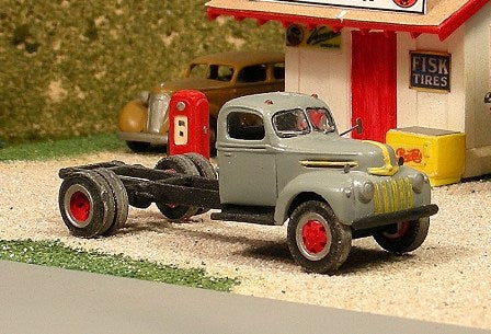 V-227 1942-47 Ford Long Wheelbase Cab & Chassis