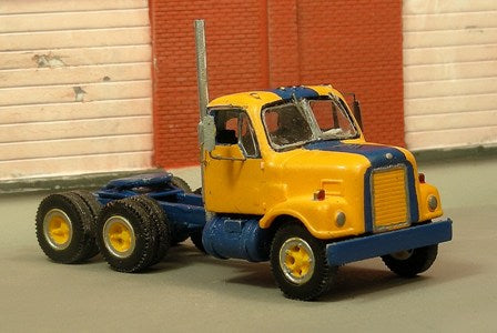 V-287 1961-72 International DC-400 Tandem Axle Day Cab Tractor