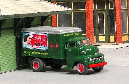 V-333 1952 Ford REA Delivery Truck