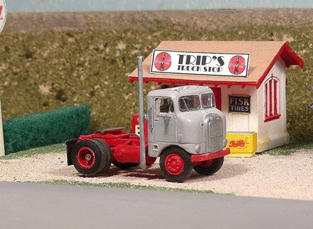 V-360 1951-55 White Freightliner Single Axle Day Cab Tractor