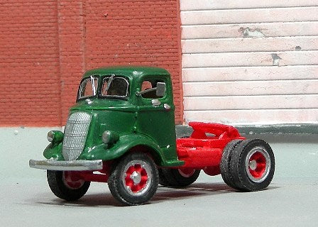 V-365 1937 Studebaker Single Axle Day Cab Tractor