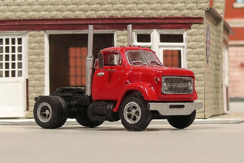 V-380 1966-77 Chevy C-90 Low Mount Single Axle Day Cab Tractor