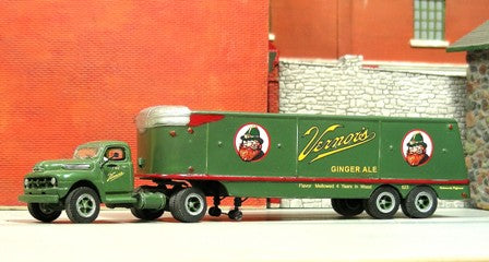 SE-13 Vernor's tractor and keg trailer