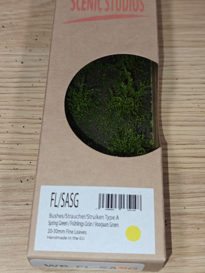 Martin Welberg FL-SASG Bushes Type A with Fine Leaves - Spring Green