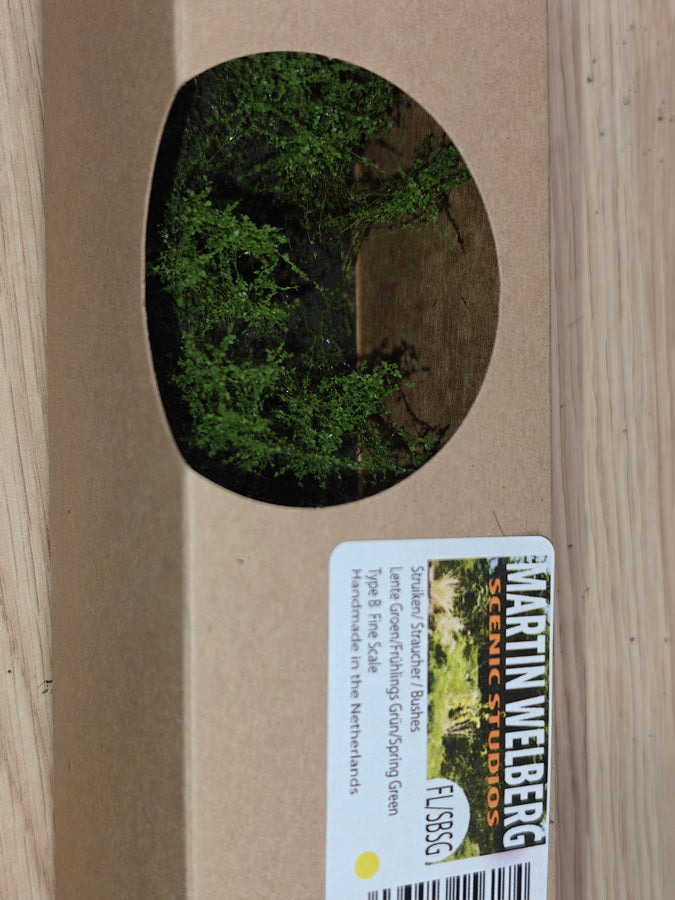 Martin Welberg FL-SBSG Bushes Type B with Fine Leaves - Spring Green