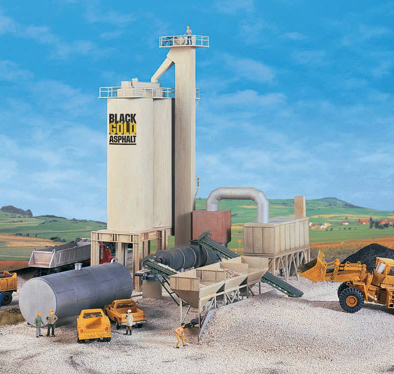 Walthers Cornerstone 3085 HO Scale Black Gold Asphalt Hot Mix Plant - Kit - 9-3/4 x 14-1/8 x 10-1/2" 24.3 x 35.3 x 26.2cm