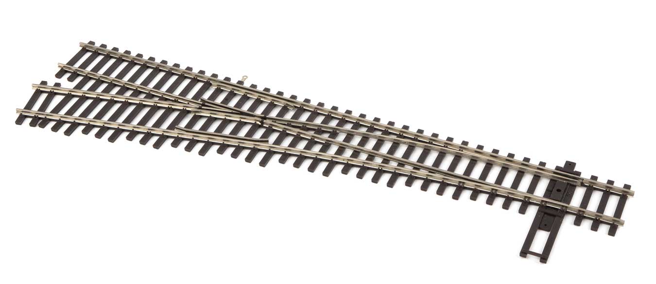 WalthersTrack 83015 HO Scale Code 83 Nickel Silver DCC Friendly Number 5 Turnout - Left Hand