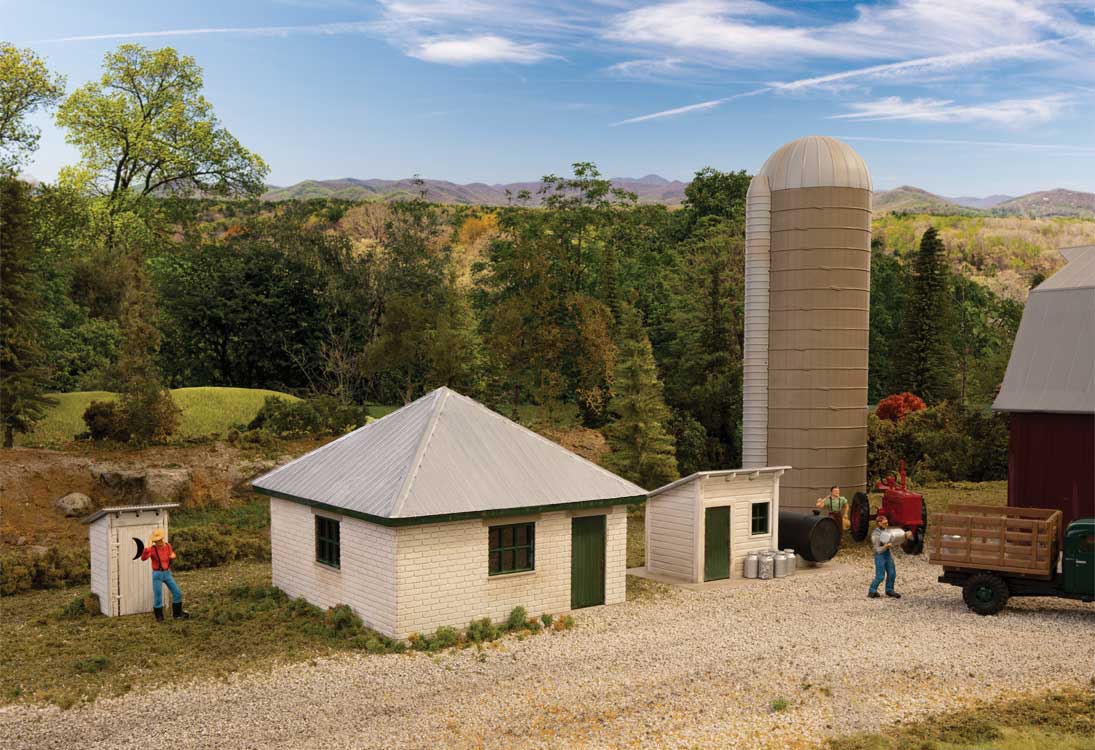 Walthers Cornerstone 3350 HO Scale Farm House Details - Kit - Milk House, Pumphouse, Outhouse