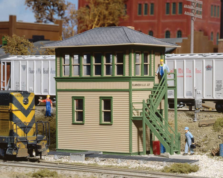 Walthers Cornerstone 3071 HO Scale Interlocking Tower - Kit - 5 x 1-7/8 x 4" 12.7 x 4.8 x 10.2cm