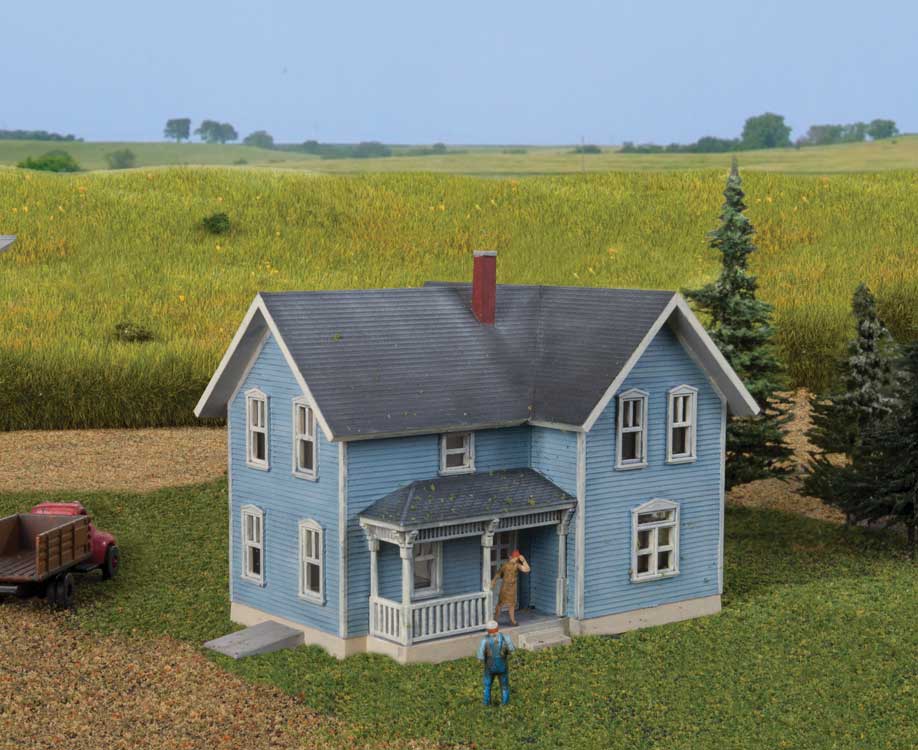 Walthers Cornerstone 3890 N Scale Lancaster Farm House - Kit - 2-1/2 x 3-1/4 x 2-5/16" 6.3 x 8.3 x 5.9cm
