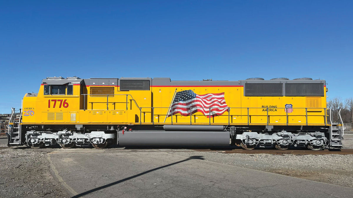 Walthers Mainline 28071811 HO Scale EMD SD70M Diesel, Union Pacific #1776 (DC/Silent)