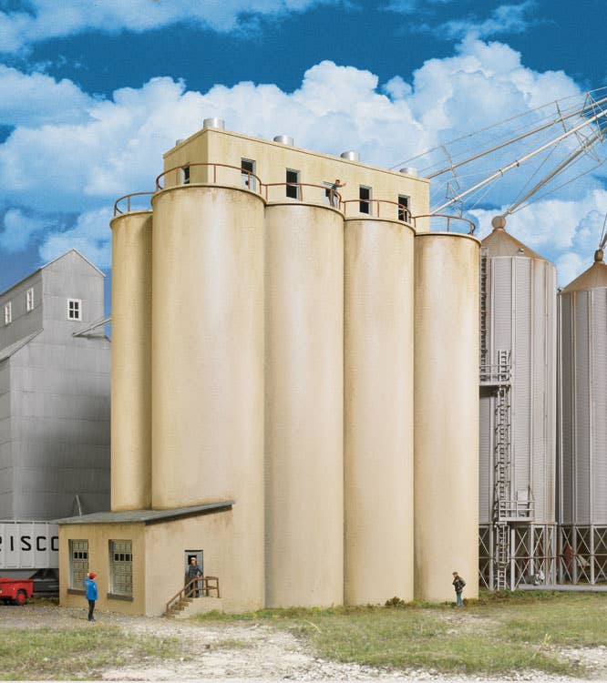 Walthers Cornerstone 2942 HO Scale Modern Grain Head House w/Silos - Kit - 9-1/2 x 5 x 11" 24.1 x 12.7 x 27.9cm
