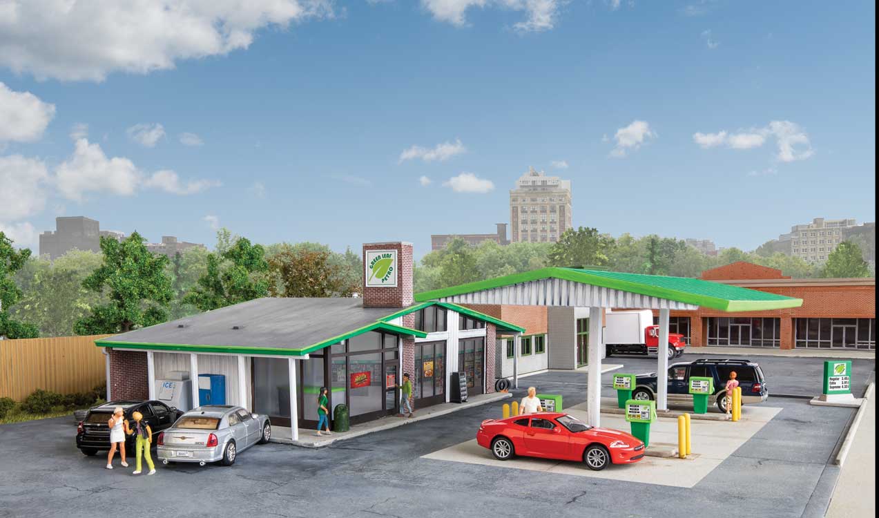 Walthers Cornerstone 3542 HO Scale Modernized Gas Station - Kit - Main Building: 10-1/2 x 9 x 3-3/16" 26.6 x 22.8 x 8cm