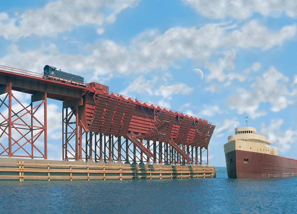 Walthers Cornerstone 3065 HO Scale Ore Dock - Kit - 48-1/2 x 5" 121.2 x 12.5cm