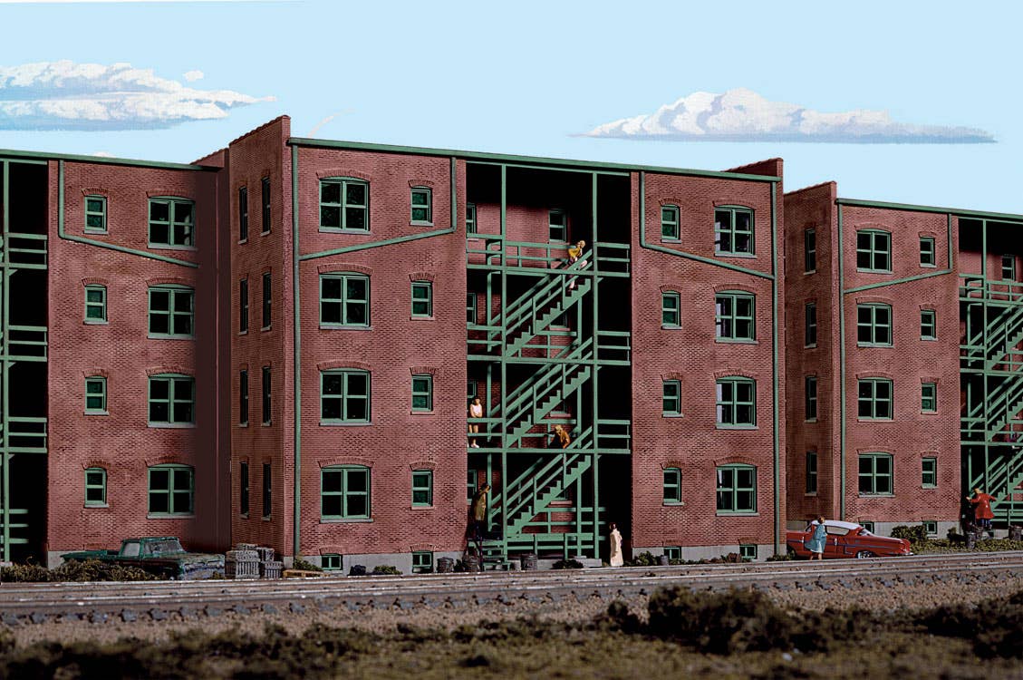 Walthers Cornerstone 3177 HO Scale Parkview Terrace Background Building - Kit - 7-3/4 x 2-3/16 x 6" 19.7 x 5.6 x 15.2cm
