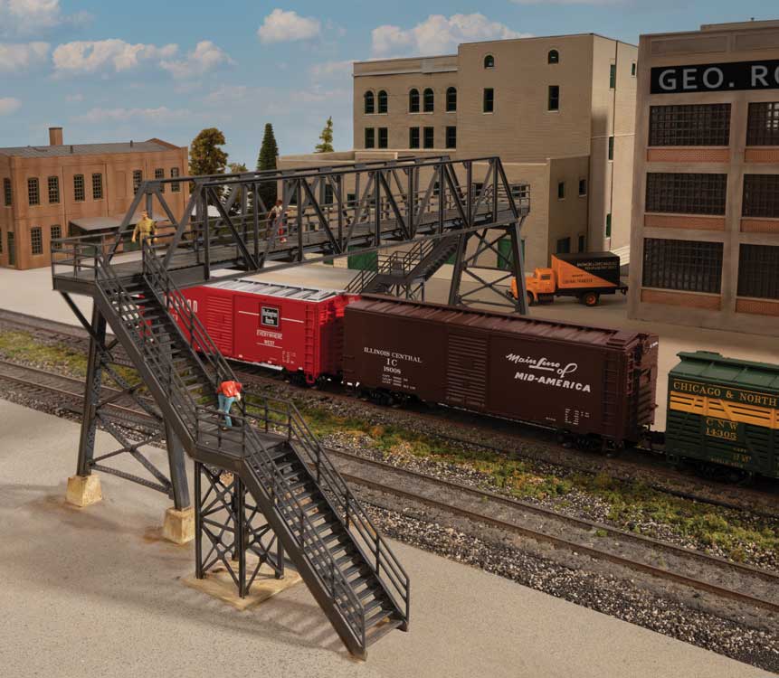 Walthers Cornerstone 3559 HO Scale Pedestrian Bridge - Kit