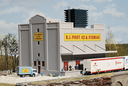 Walthers Cornerstone 3220 N Scale R. J. Frost Ice & Storage - Kit - 7-1/4 x 7-1/4 x 5" 18.4 x 18.4 x 12.7cm