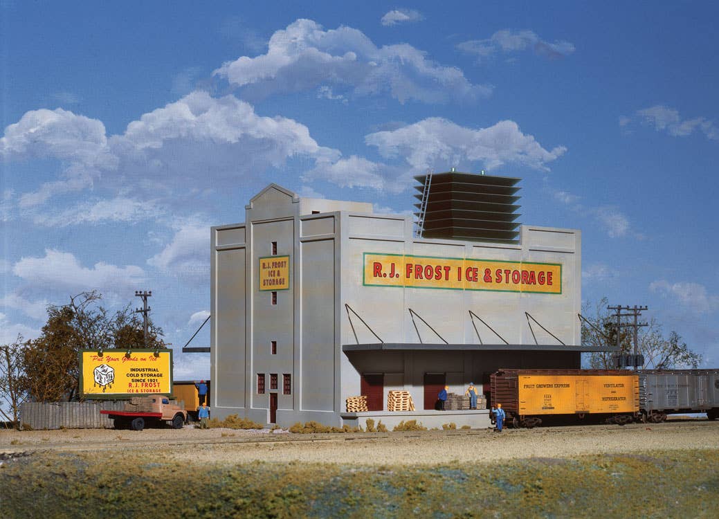 Walthers Cornerstone 3020 HO Scale RJ Frost Ice & Storage - Kit - 11 x 11" 28 x 28cm